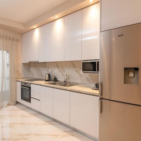 White Lux Heaven Saint Dimitrios Apartment Thessaloníki Luaran gambar